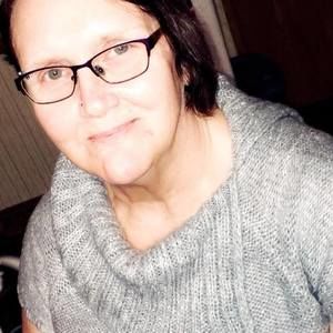 Meet your Posher, Roxanne